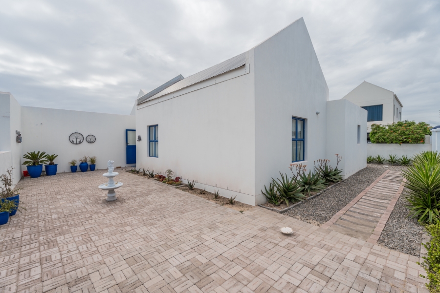 3 Bedroom Property for Sale in Blue Lagoon Western Cape